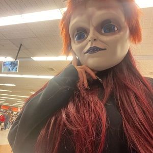 Meet your Posher, Malyla